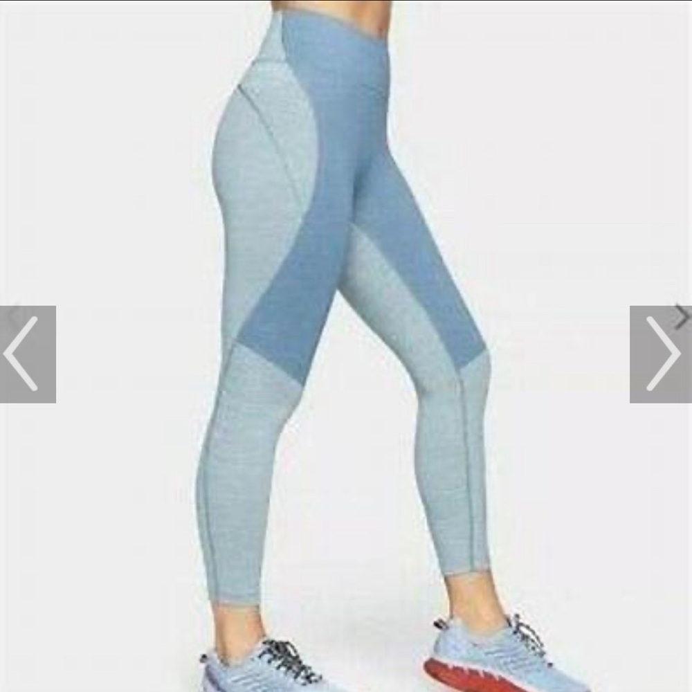 Outdoor voices tech sweat 3/4 leggings